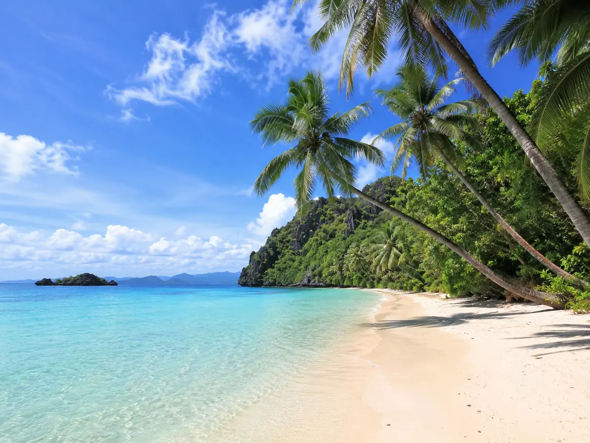 Coco Beach podczas Coron Island Escapade Tour