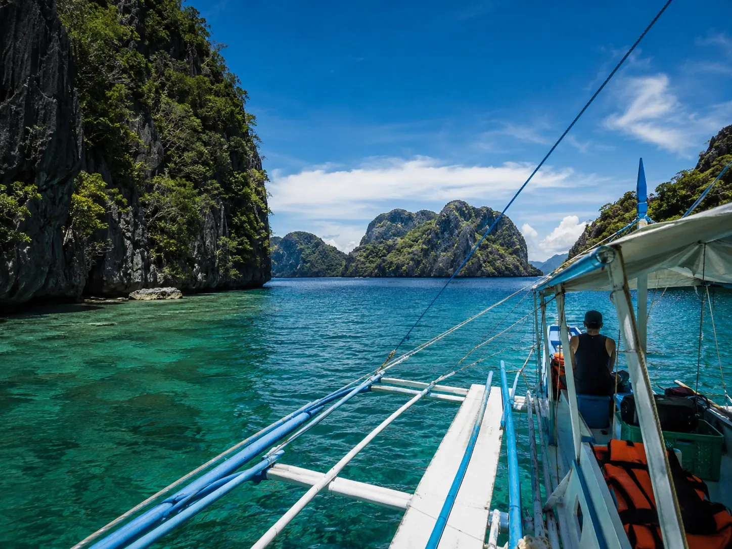 Coron Ultimate Tour Kayangan Lake Twin Lagoon Skeleton Wreck